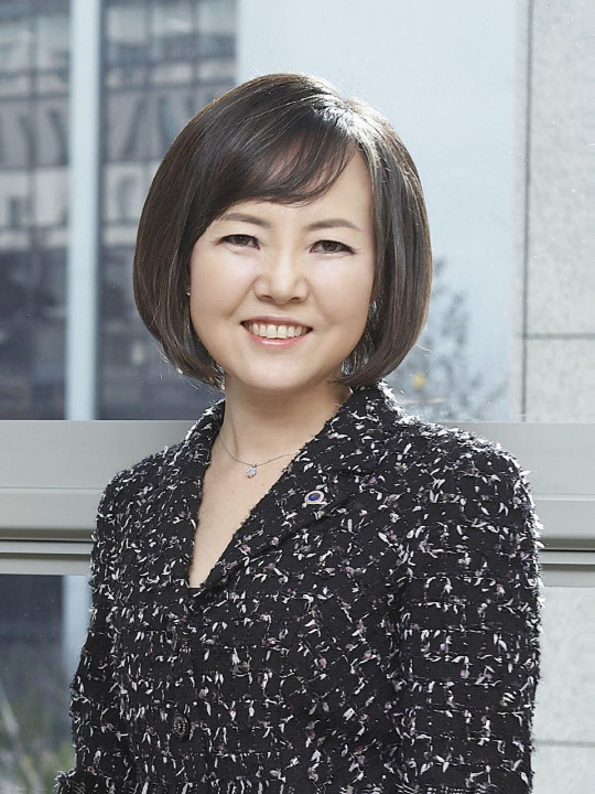 심화진 성신여대 총장이 2일 교수와 직원 등 구성원들에게 이메일 신년사를 보내 입학자원 감소에 따른 재정적 어려움 등 대학이 처한 위기 극복과 함께 학생 중심의 성과도출을 강조했다. 성신여대 제공